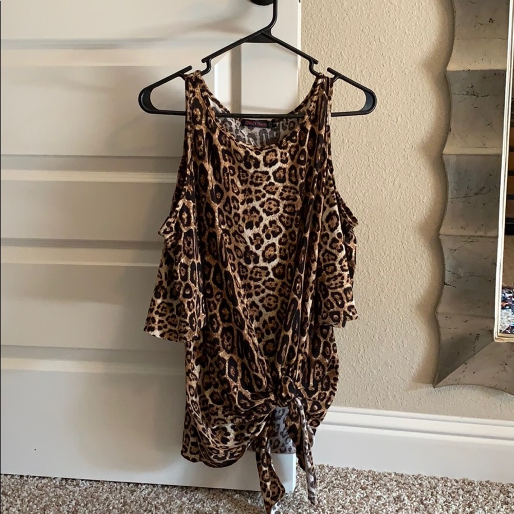 Cold Shoulder Cheetah Print Top!
